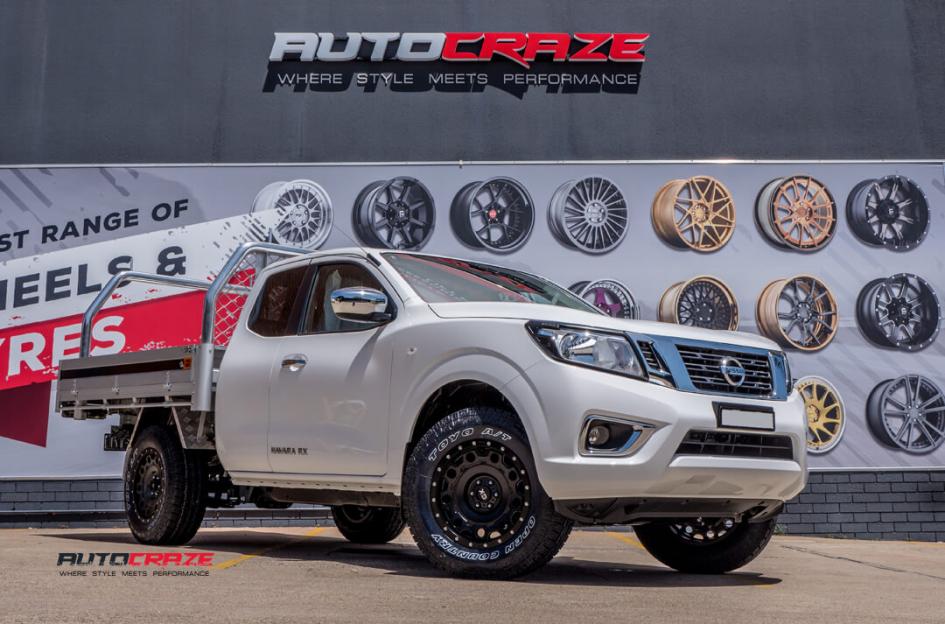 NISSAN NAVARA HOLESHOT XD SATIN BLACK